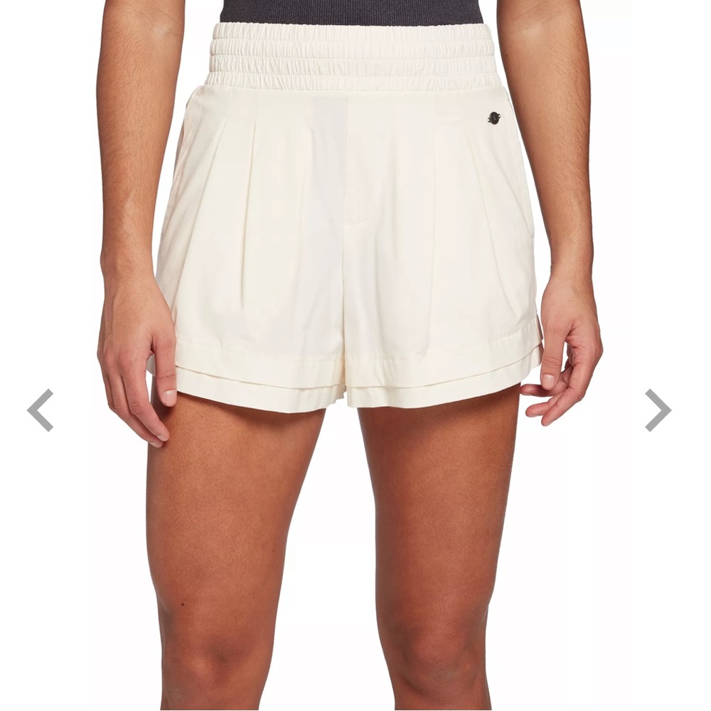 DSG CALIA Women's Double Layer Hem Shorts, size Small.